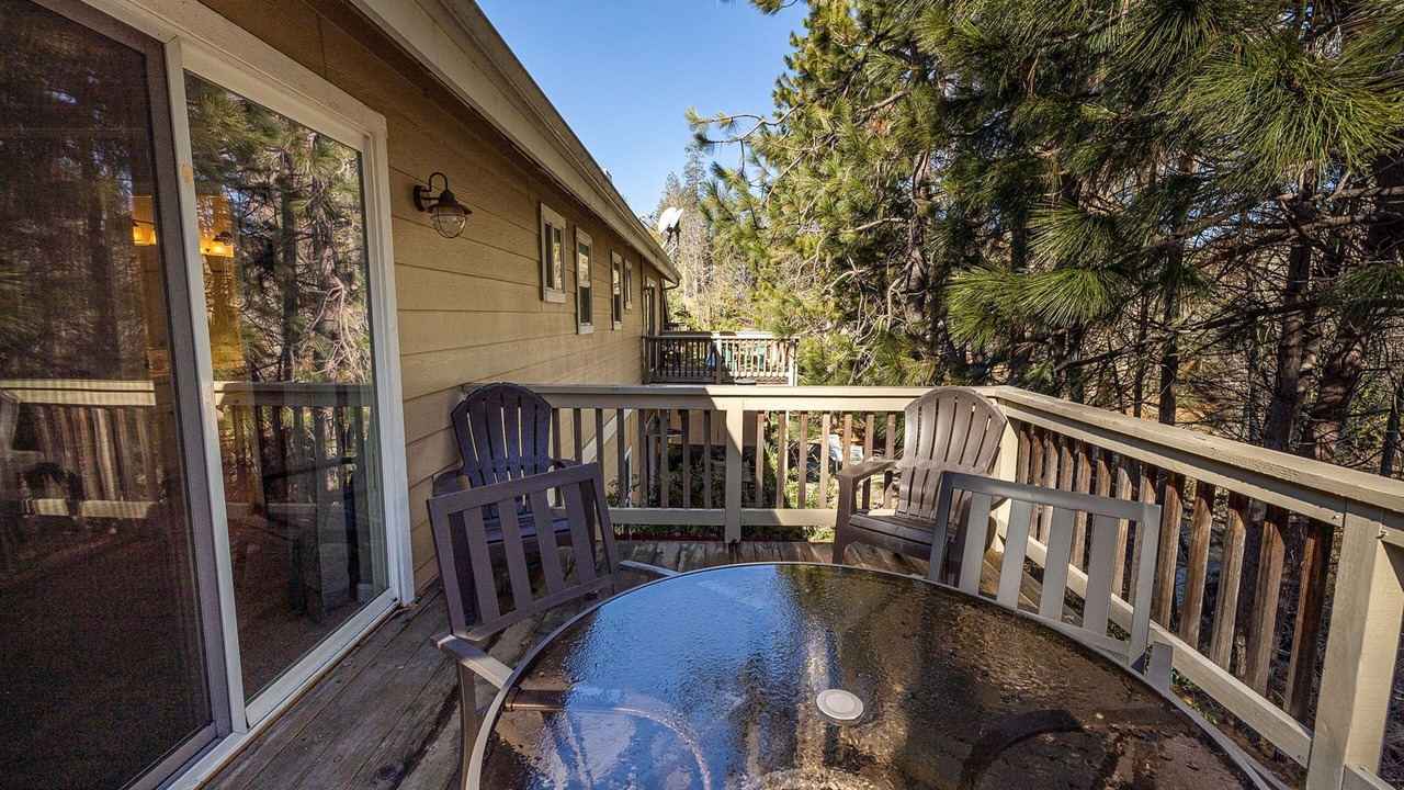 Photo of Outdoor in Bass Lake