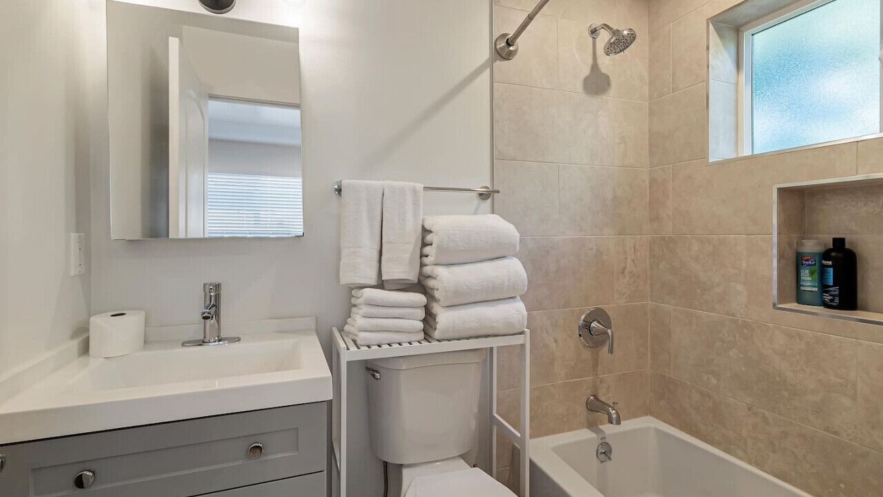 Photo of Bathroom in Northside