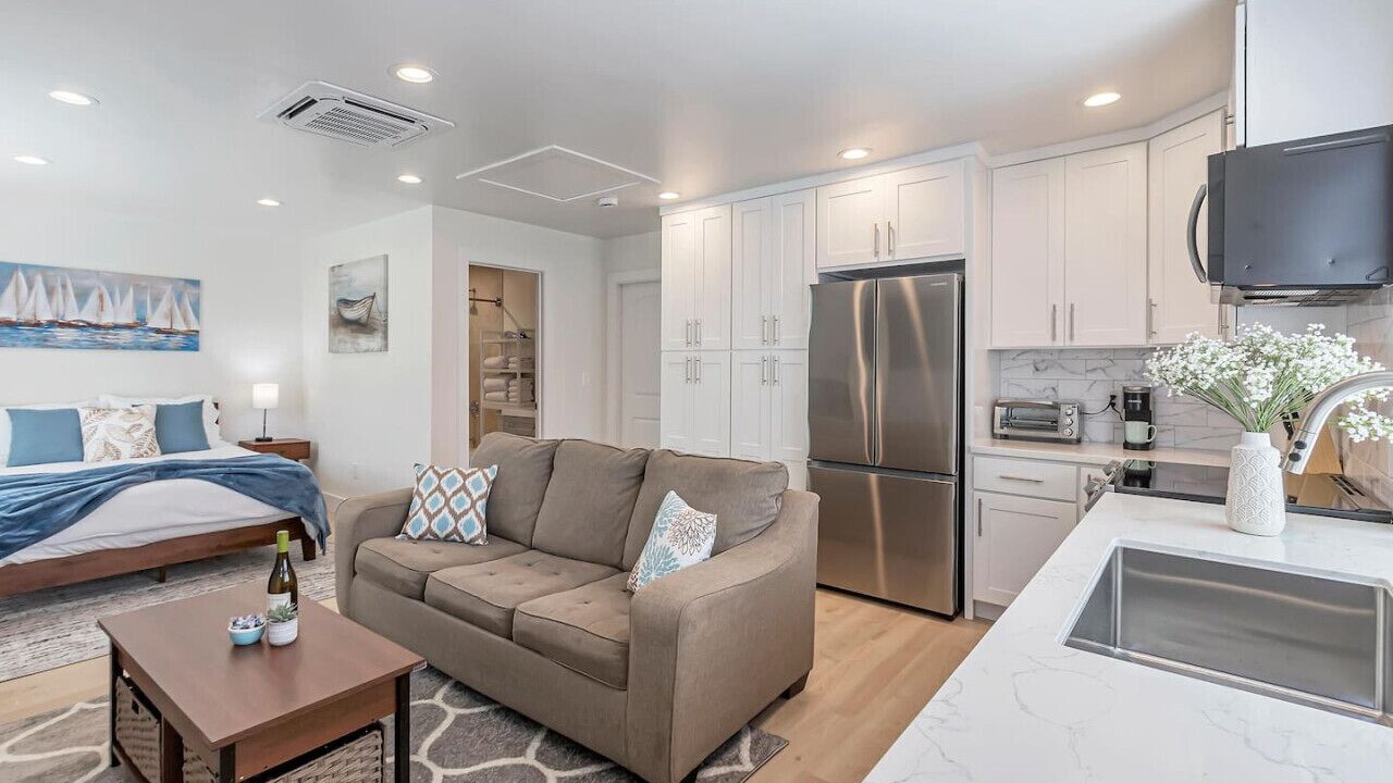 Photo of Bedroom in Northside