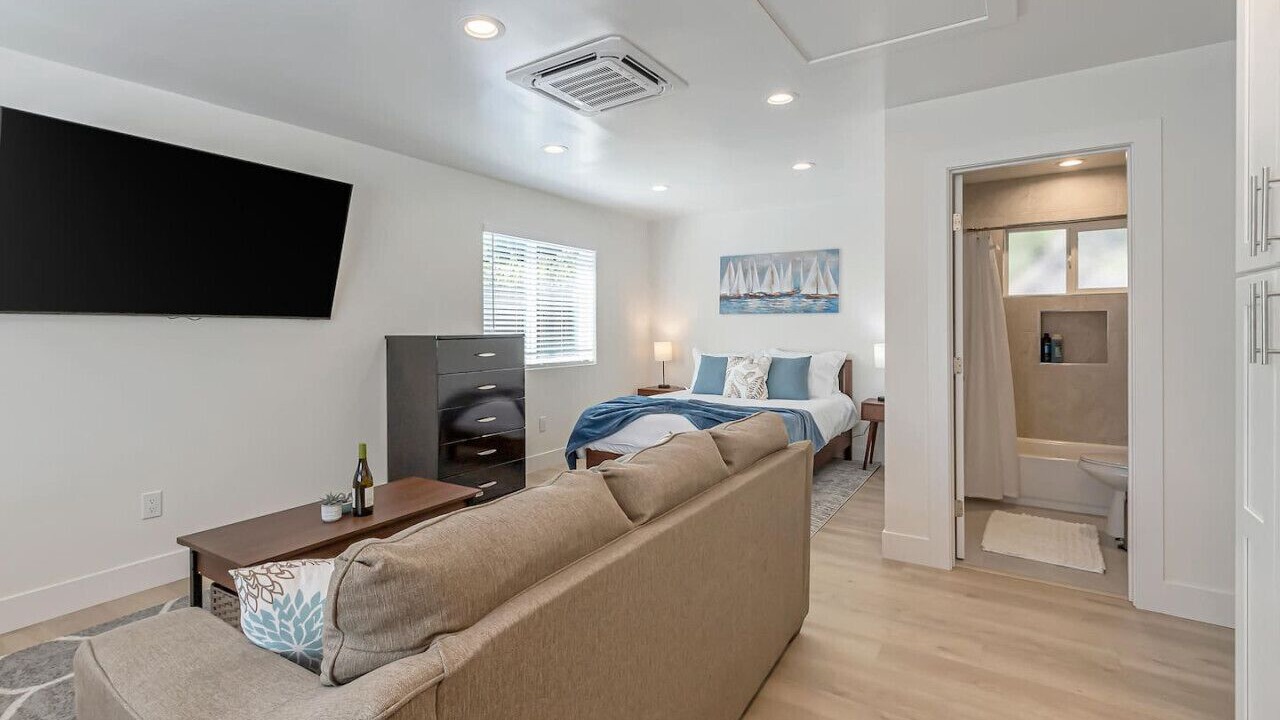 Photo of Bedroom in Northside