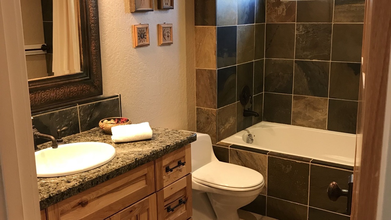 Photo of Bathroom in Groveland