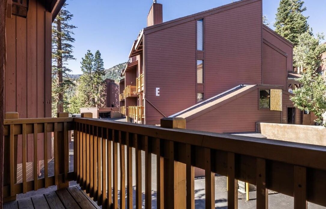 Photo of Outdoor in Mammoth Lakes