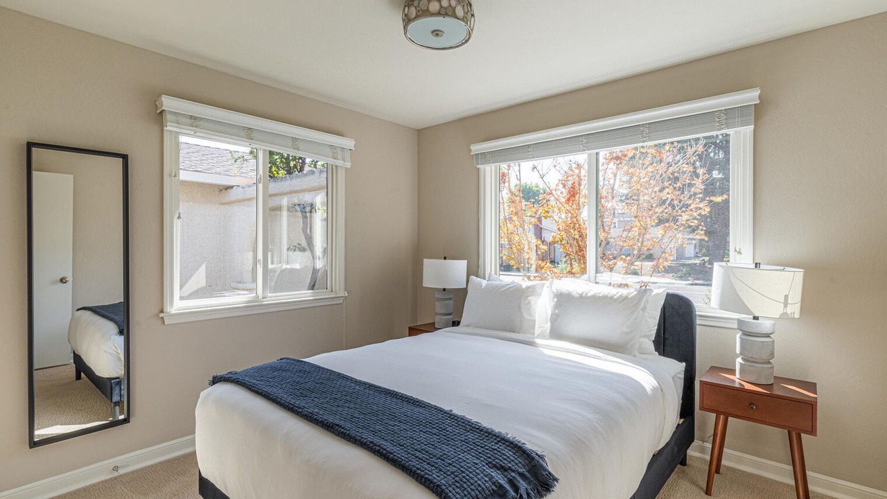 Photo of Bedroom in Waverly Park