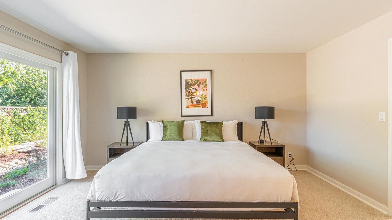 Photo of Bedroom in Waverly Park