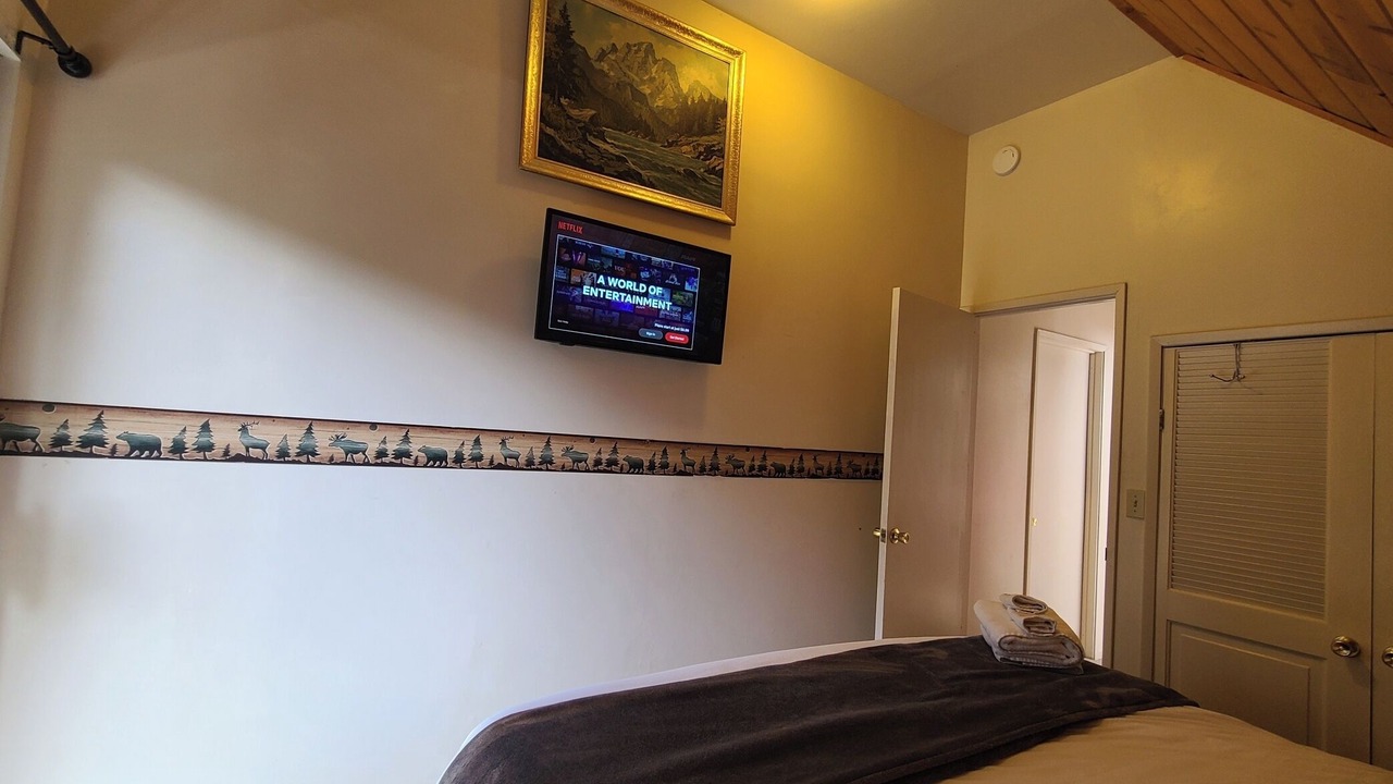 Photo of Bedroom in Alta Sierra