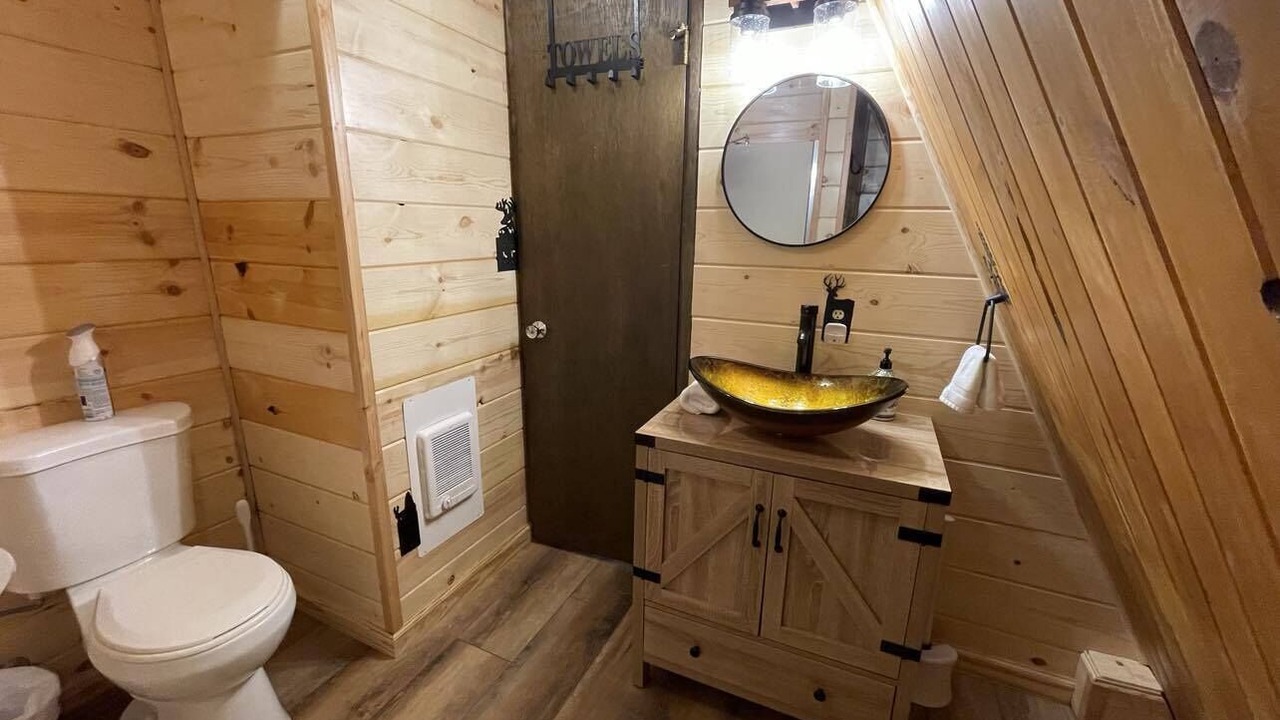 Photo of Bathroom in Cold Springs