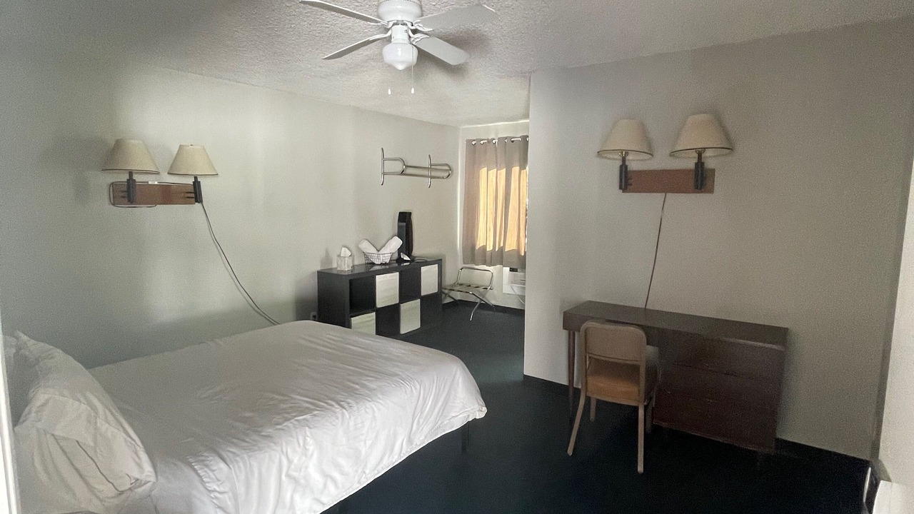 Photo of Bedroom in Wofford Heights