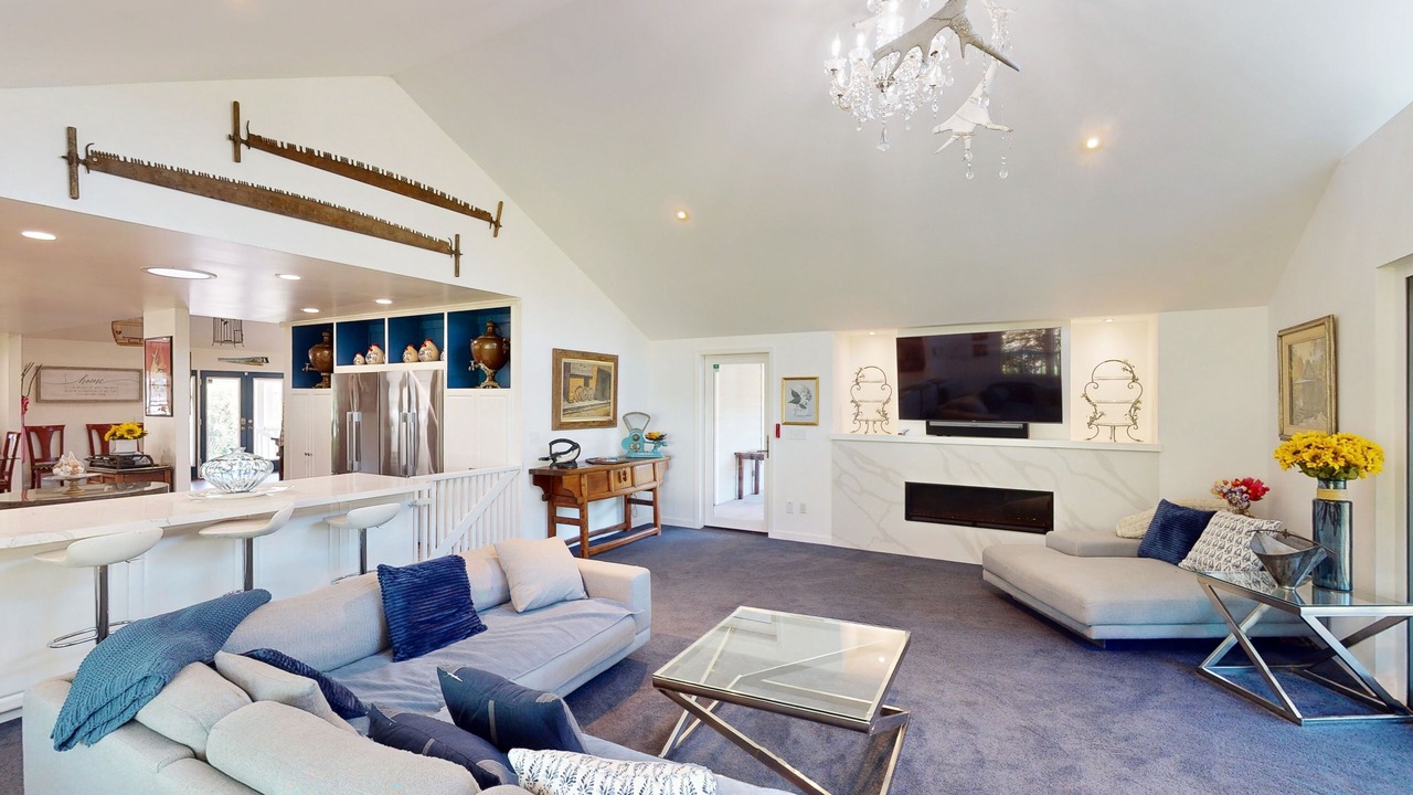 Photo of Livingroom in Riebli-Wallace Neighborhood Group