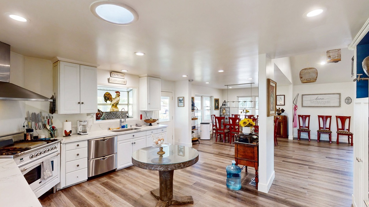 Photo of Kitchen in Riebli-Wallace Neighborhood Group
