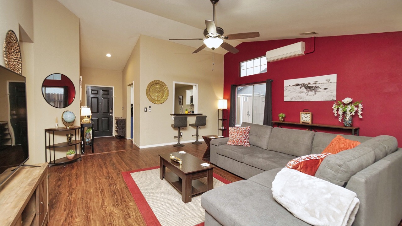 Photo of Livingroom in Salida
