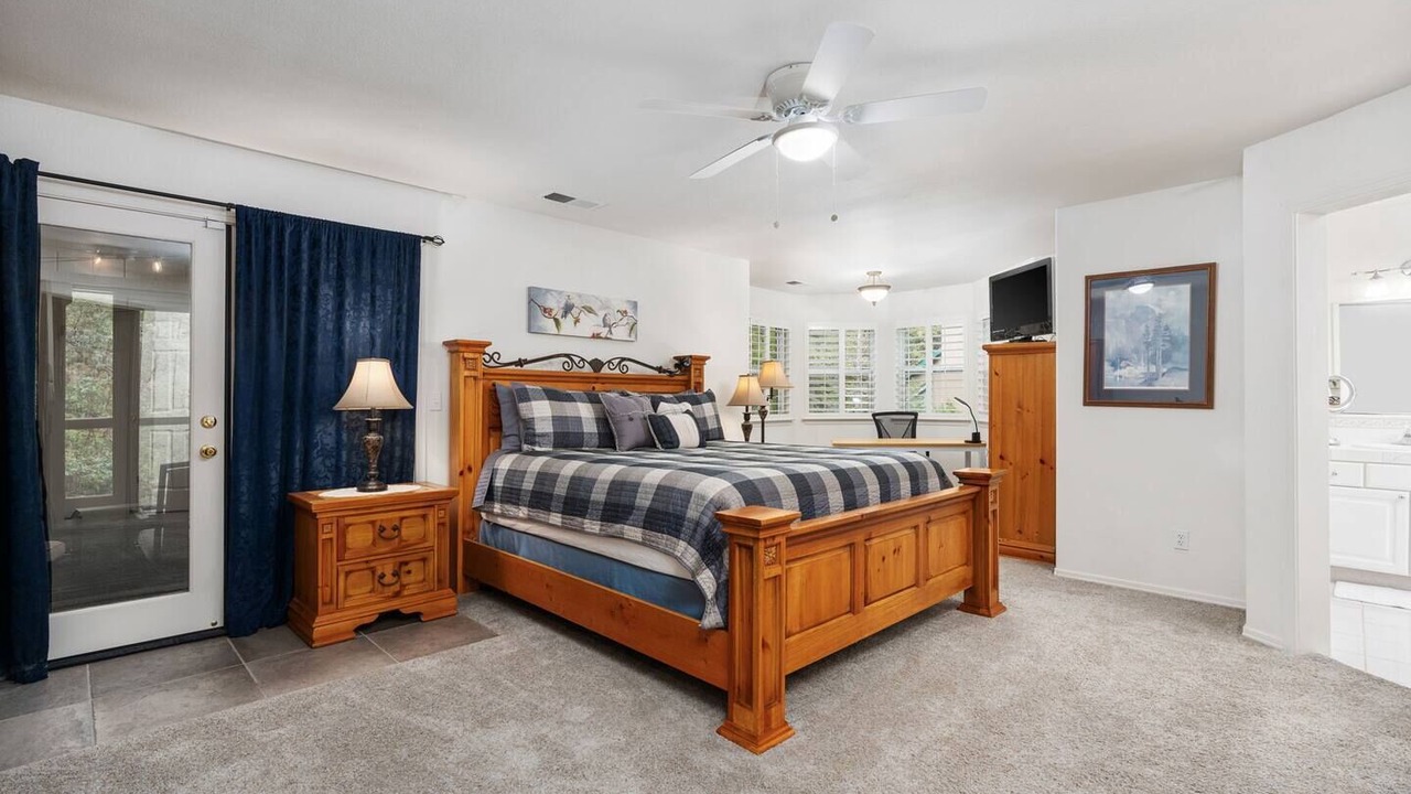 Photo of Bedroom in Shaver Lake