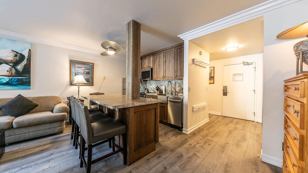 Photo of Livingroom in Truckee