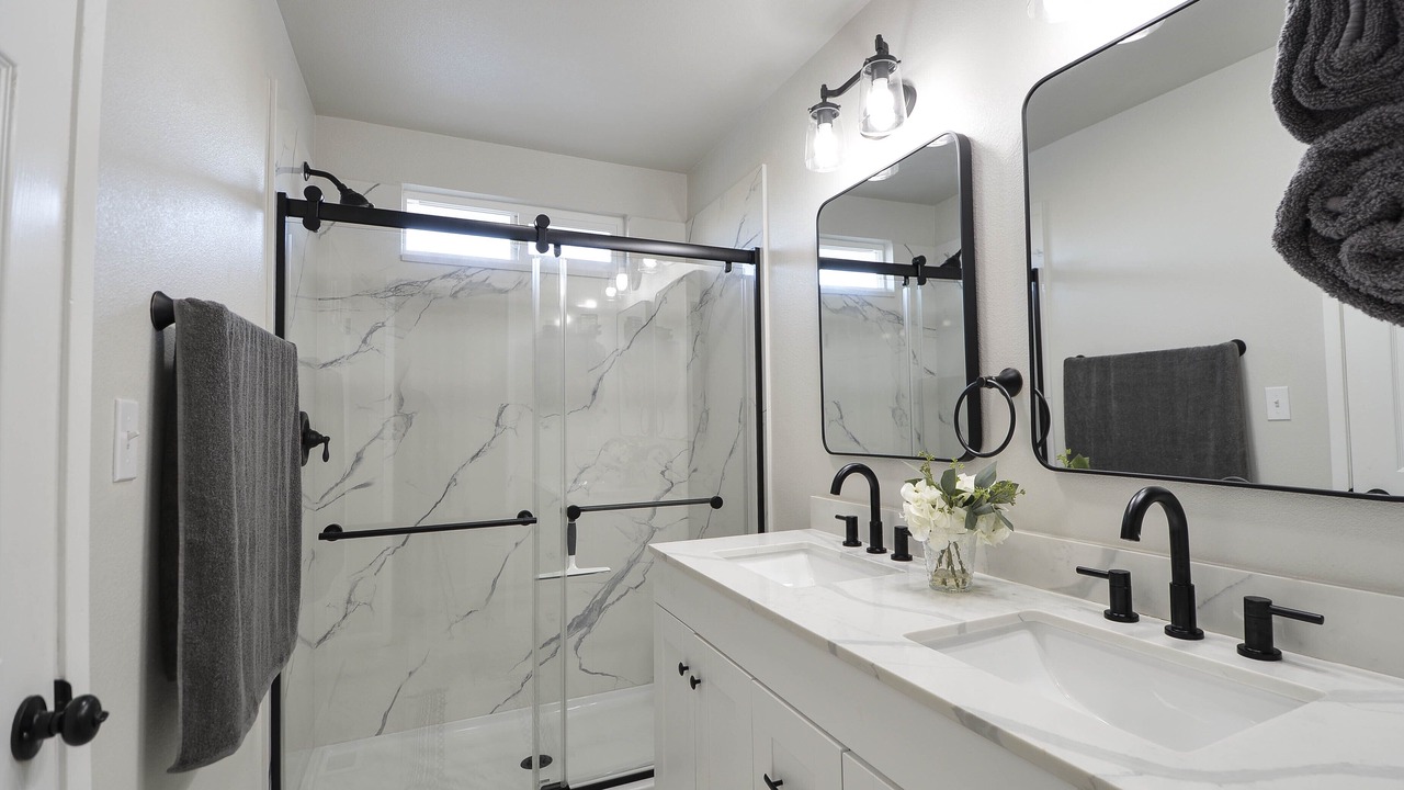 Photo of Bathroom in Hayward