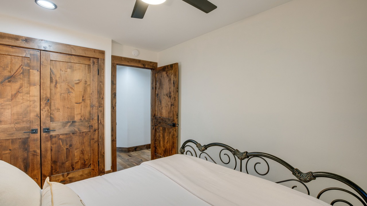 Photo of Bedroom in Tahoe Village