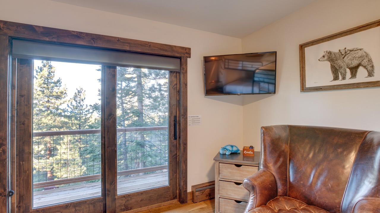 Photo of Livingroom in Tahoe Village