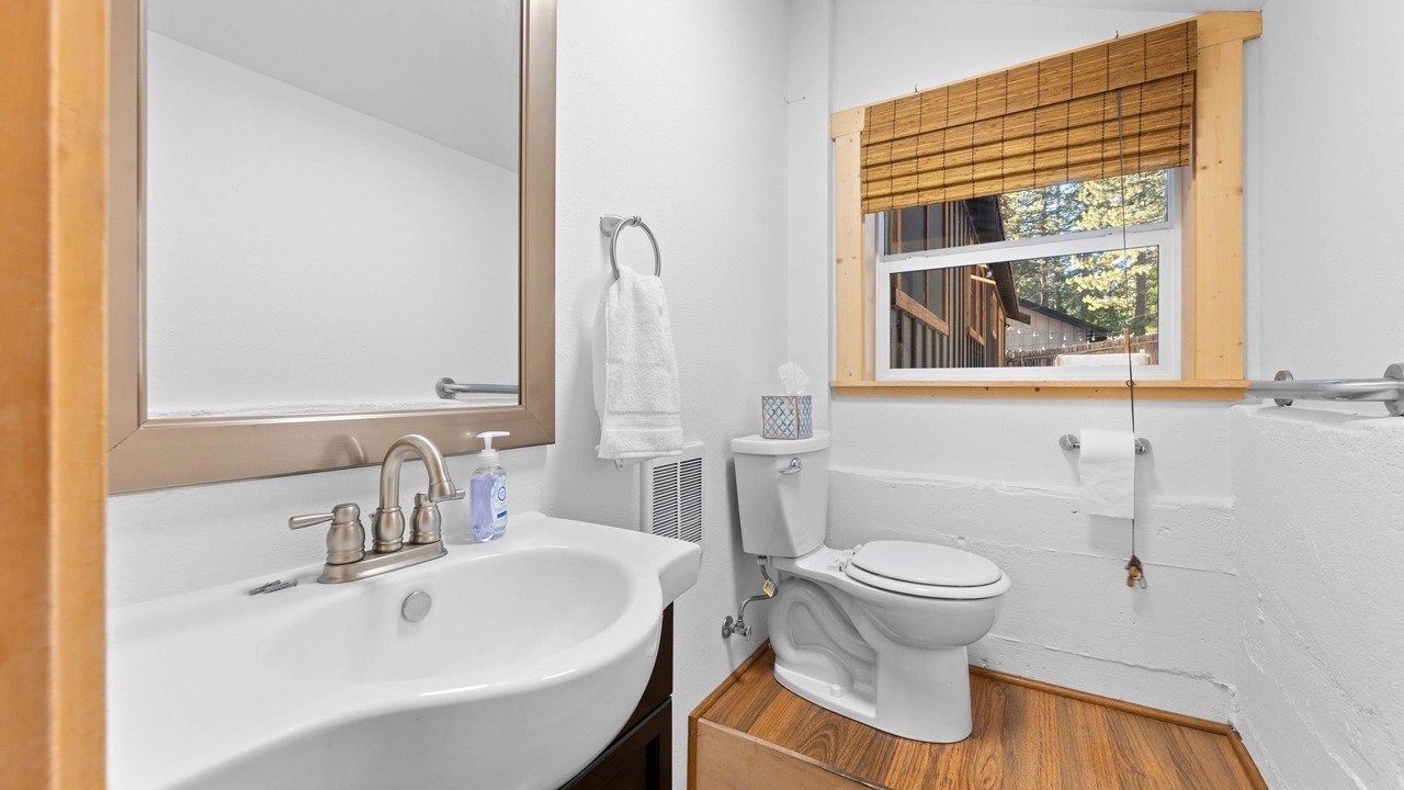 Photo of Bathroom in Dollar Point