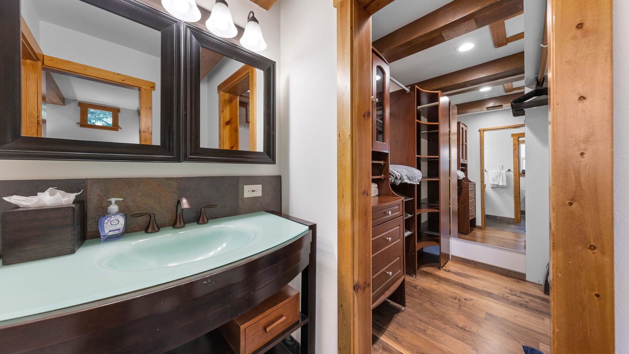 Photo of Bathroom in Dollar Point