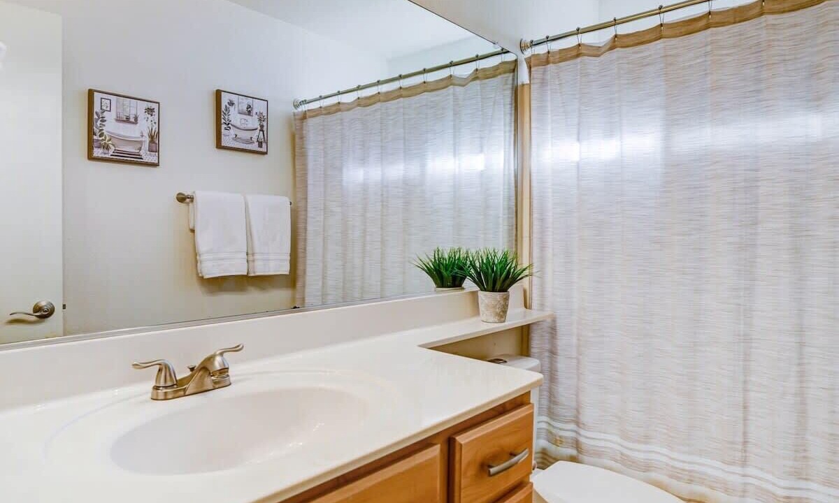 Photo of Bathroom in Summerlin