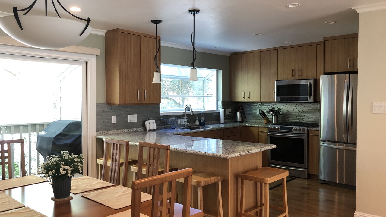 Photo of Kitchen in Rheem Valley Manor