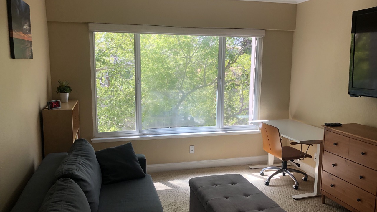 Photo of Livingroom in Rheem Valley Manor