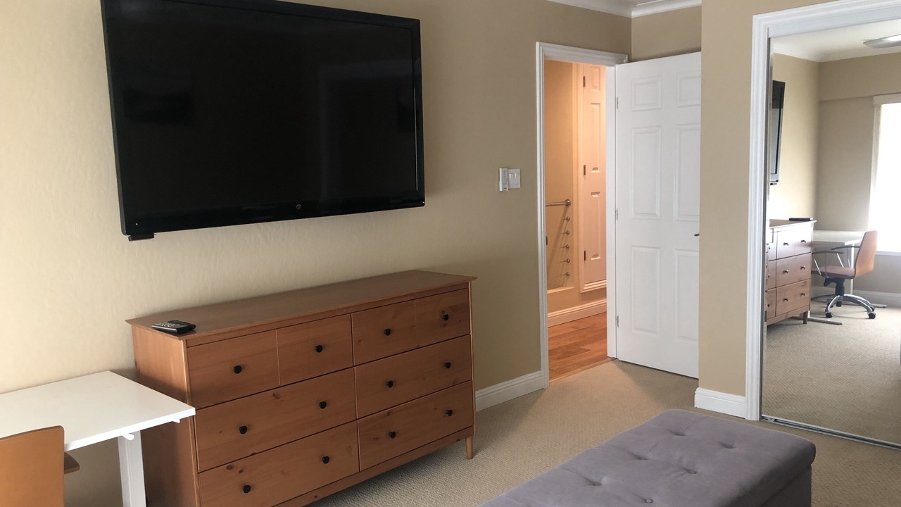 Photo of Livingroom in Rheem Valley Manor