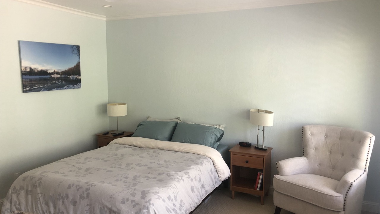 Photo of Bedroom in Rheem Valley Manor