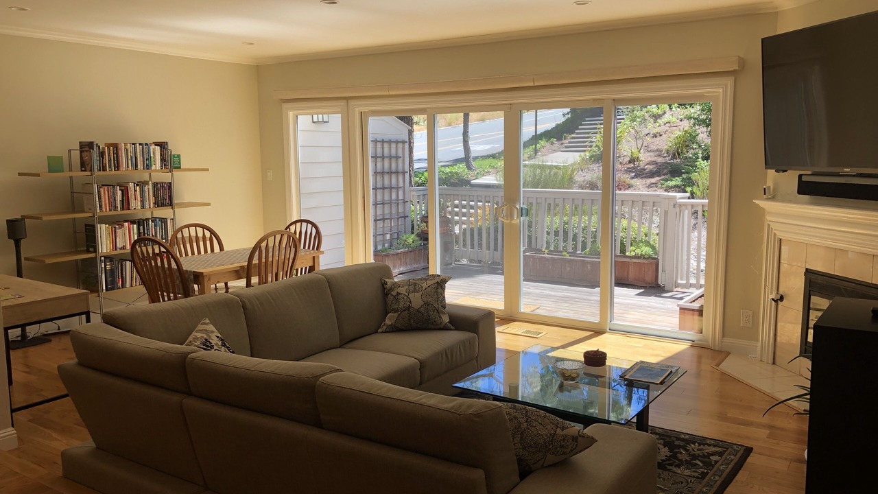 Photo of Livingroom in Rheem Valley Manor