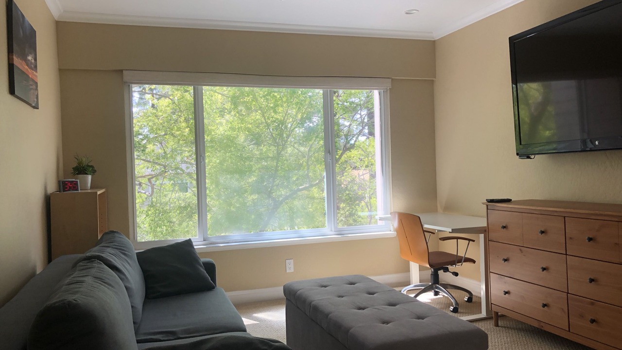 Photo of Livingroom in Rheem Valley Manor