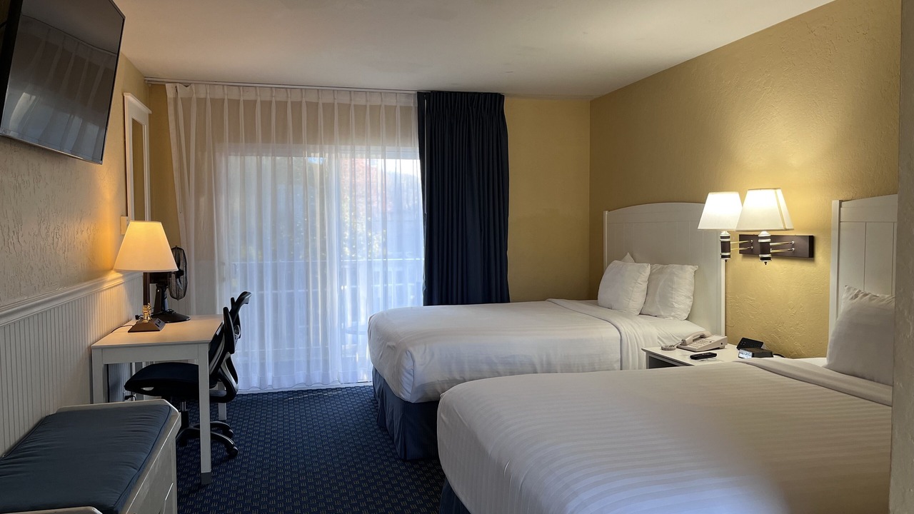 Photo of Bedroom in Downtown Monterey