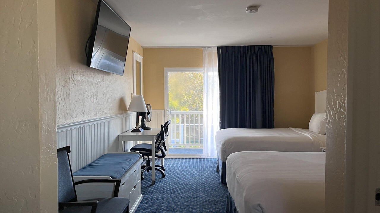 Photo of Bedroom in Downtown Monterey