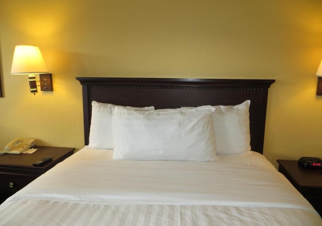 Photo of Bedroom in Downtown Monterey
