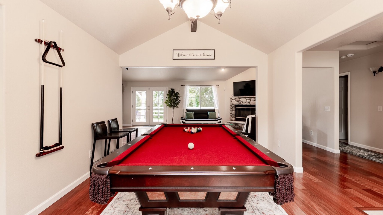 Photo of Bedroom in Oakhurst
