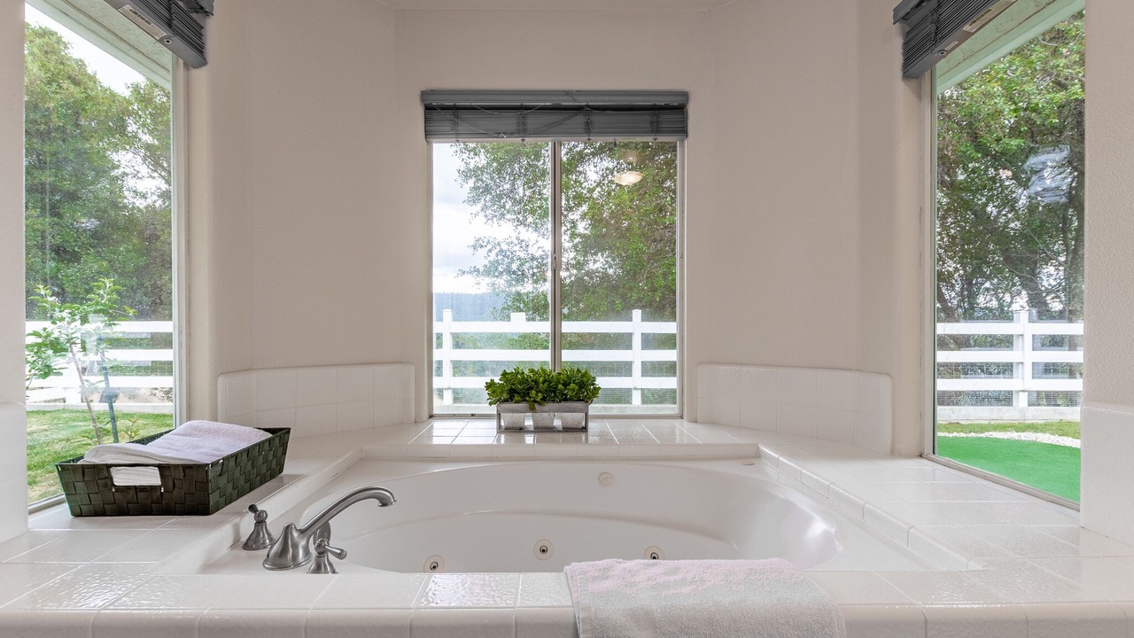 Photo of Bathroom in Oakhurst