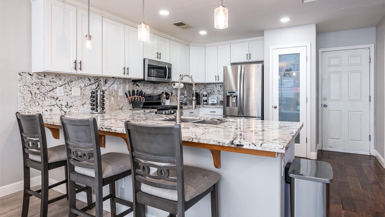 Photo of Kitchen in Roosevelt