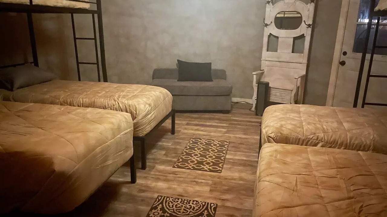 Photo of Bedroom in Hollister