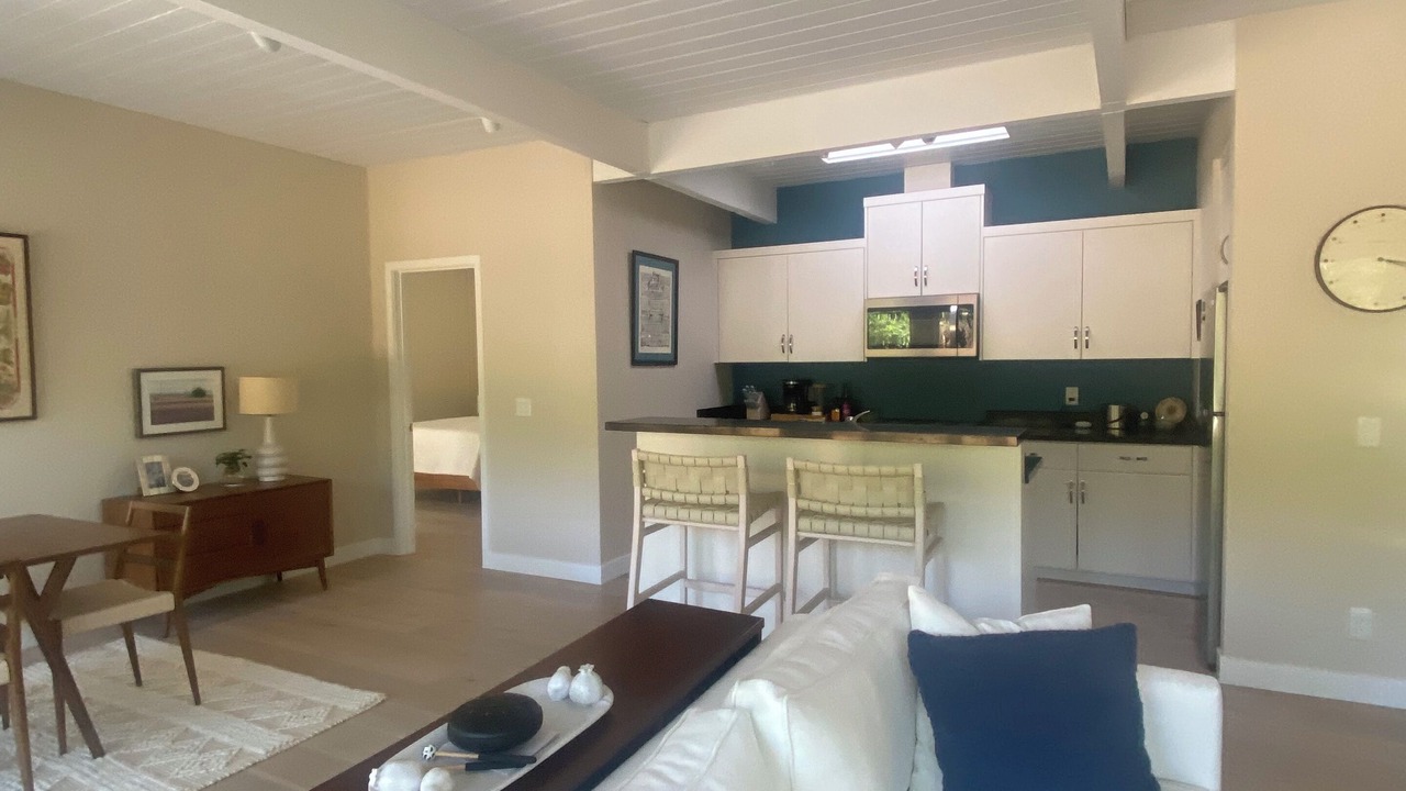 Photo of Livingroom in Marine Terrace
