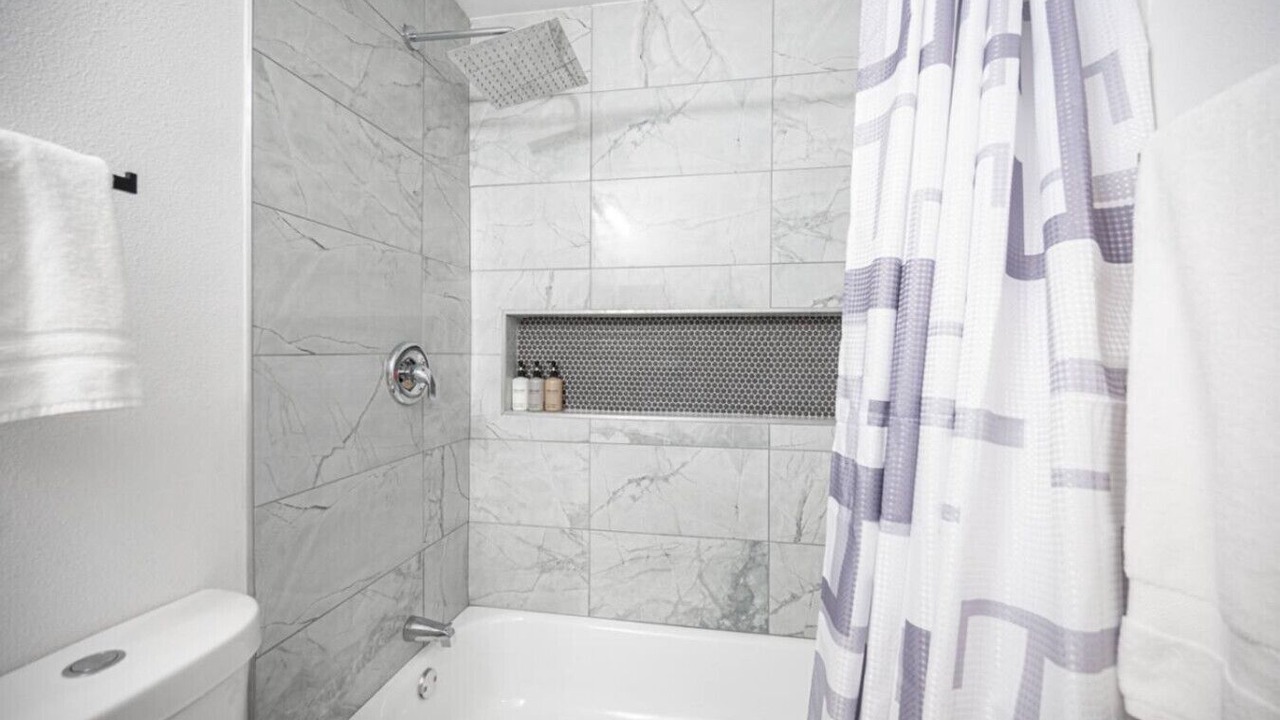 Photo of Bathroom in Summerlin