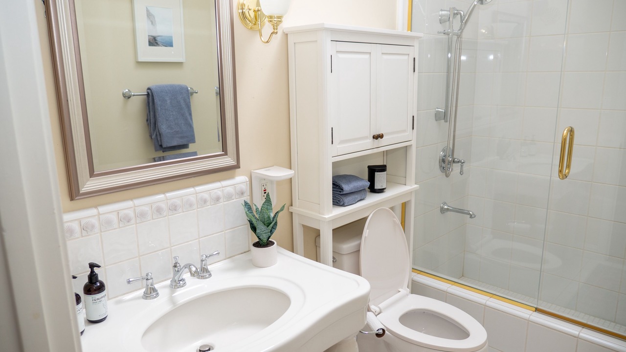 Photo of Bathroom in San Tomas