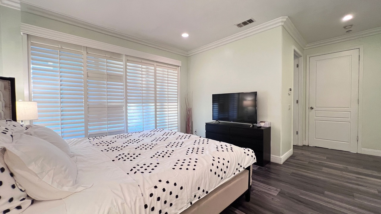 Photo of Bedroom in Baldwin Park