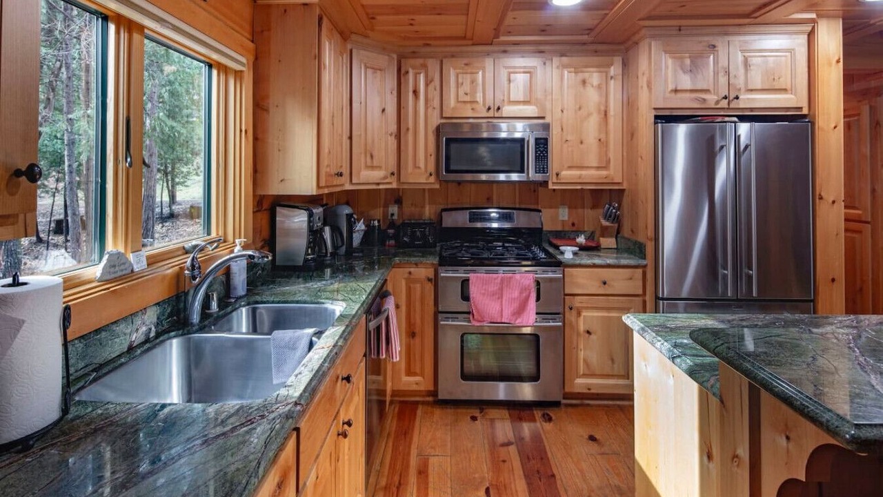 Photo of Kitchen in Mono Vista