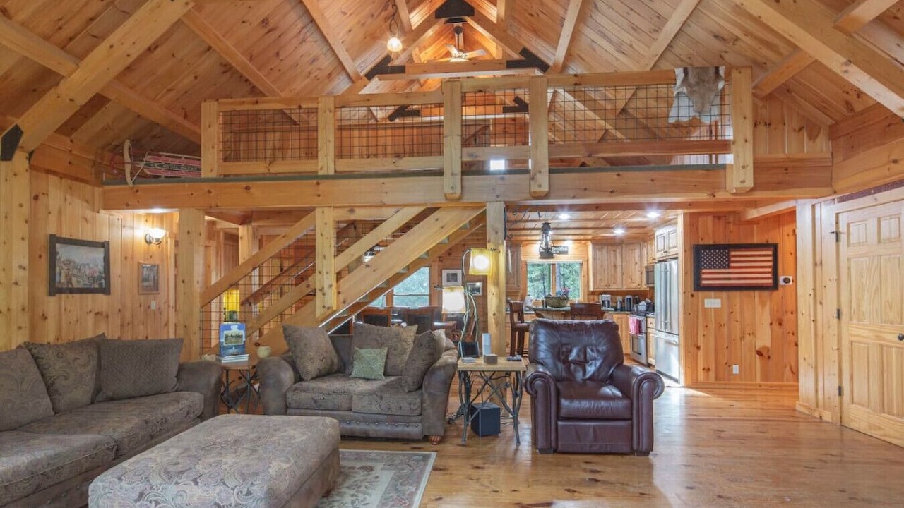 Photo of Livingroom in Mono Vista