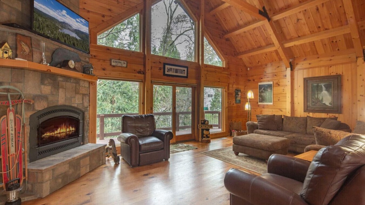 Photo of Livingroom in Mono Vista