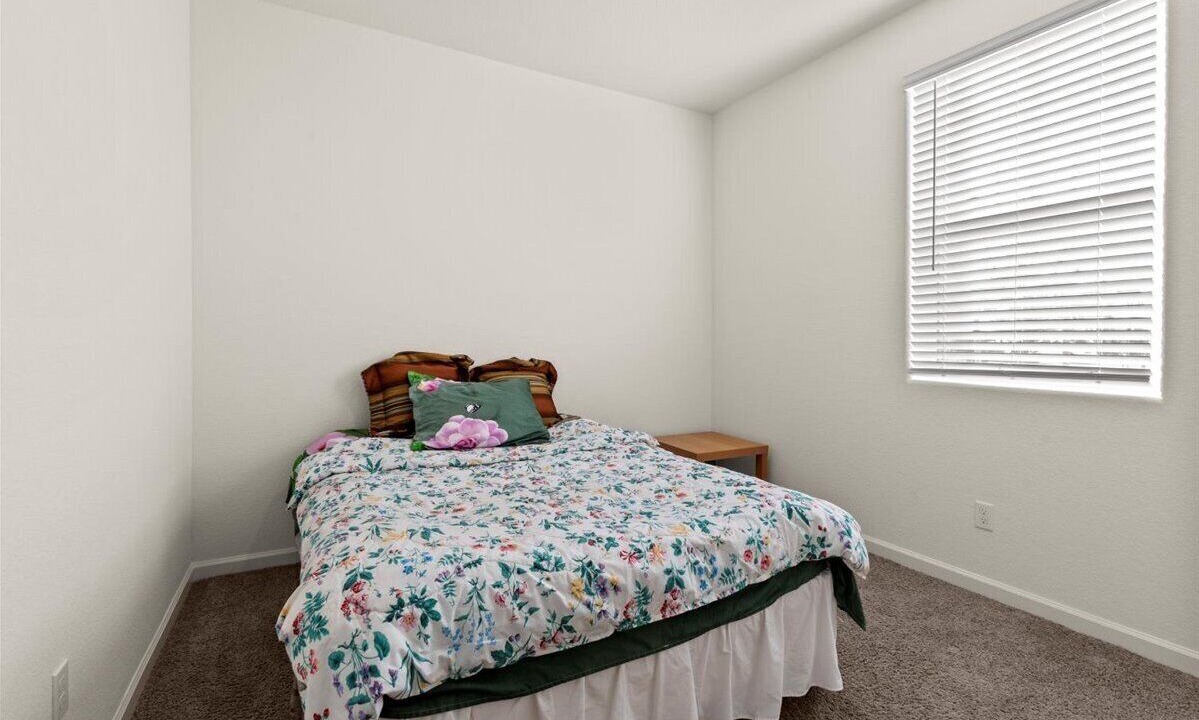 Photo of Bedroom in Victor