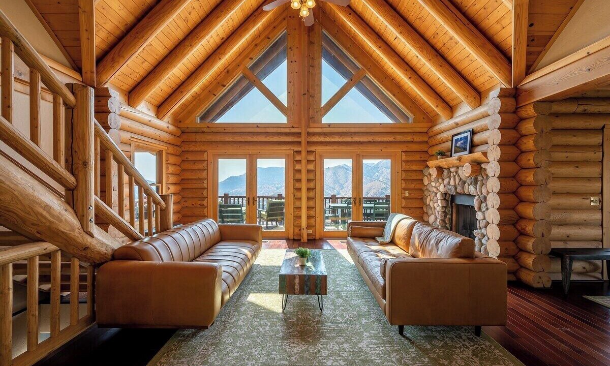 Photo of Livingroom in Three Rivers