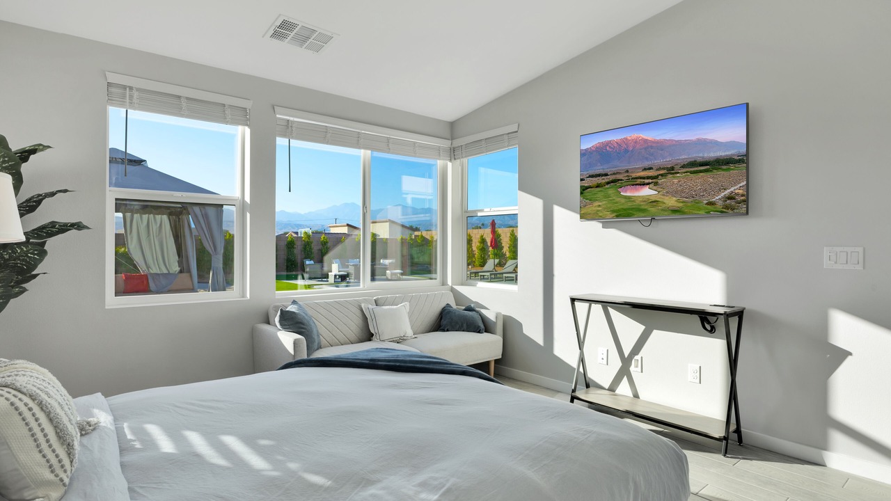 Photo of Bedroom in Desert Hot Springs