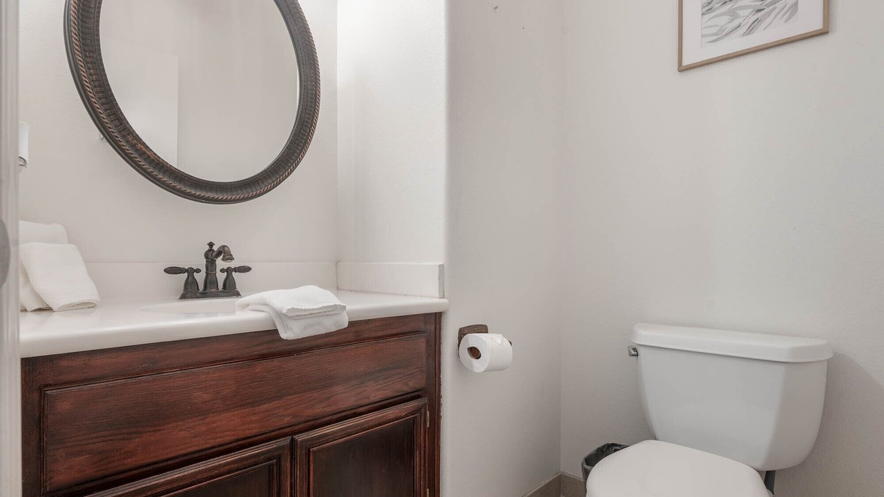 Photo of Bathroom in Castaic