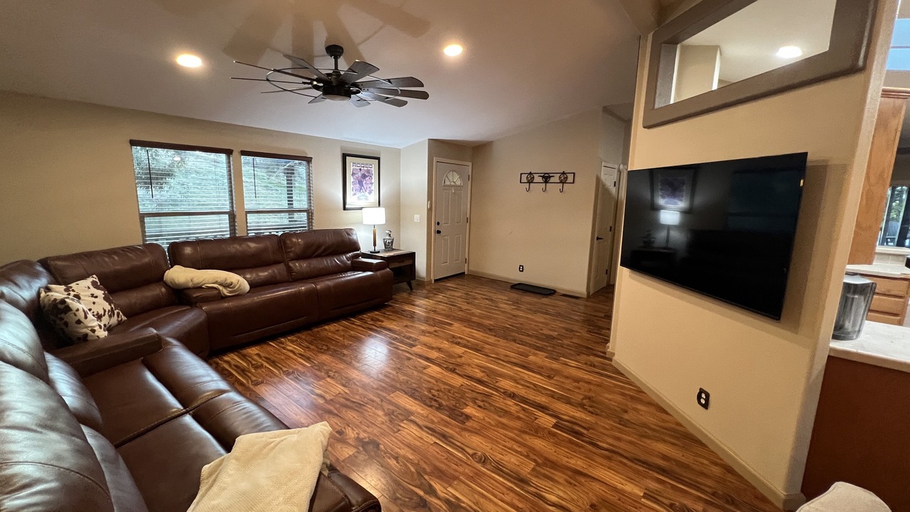 Photo of Livingroom in Clovis
