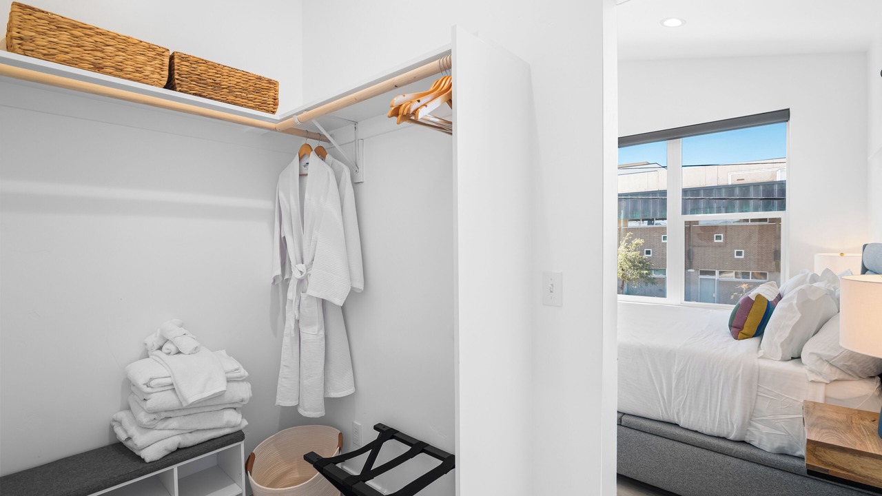 Photo of Bedroom in Midtown