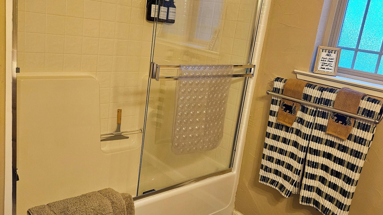 Photo of Bathroom in Twain Harte