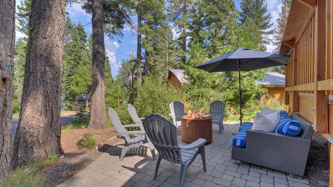 Photo of Patio Balcony in Tahoe City